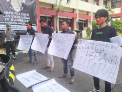 “Dosa Faham”: Aksi Bisu PDiP Kritik 16 Masalah di Pemerintahan Sumenep