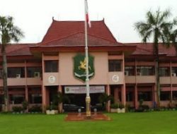 Pemkab dan DPRD Sumenep Dinilai Lamban Tanggapi Laporan Longsor Babbalan: Ancaman Bencana Diabaikan?
