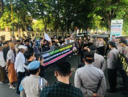 Ratusan Warga Batuputih Daya Desak Keadilan: Dukung Polres Sumenep Hukum Berat Tersangka Pengeroyokan