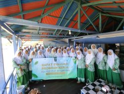 PAC Fatayat NU Lenteng Gelar Rapat Evaluasi, Teguhkan Komitmen Khidmah dan Kekuatan Program Unggulan