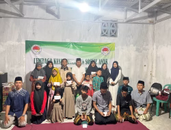 Penutupan Dies Natalis, FIK UNIBA Madura Gelar Bukber Dan  Santunan